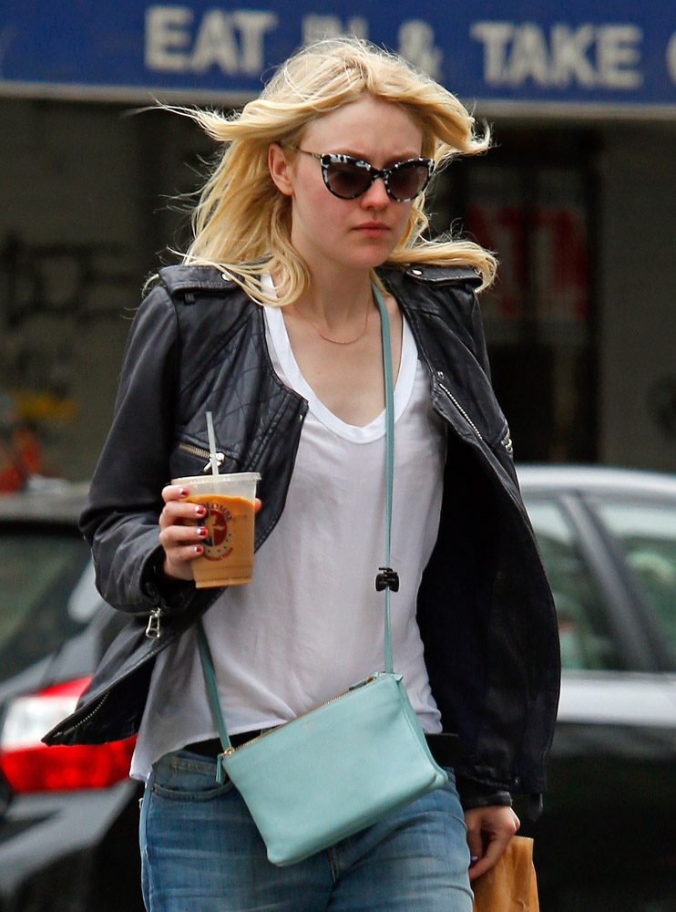 The Many Bags of Dakota and Elle Fanning-31