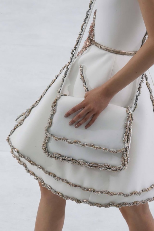 Chanel Couture Fall 2014 10