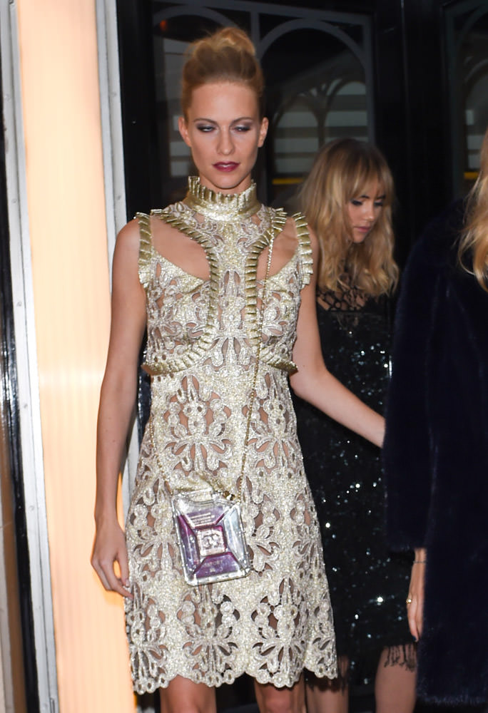 50 More Photos That Prove Chanel Bags are the Reigning Celebrity Favorites  - PurseBlog