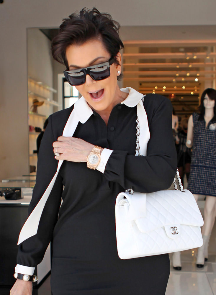 50 Celebrities Carrying Chanel BaGS-49