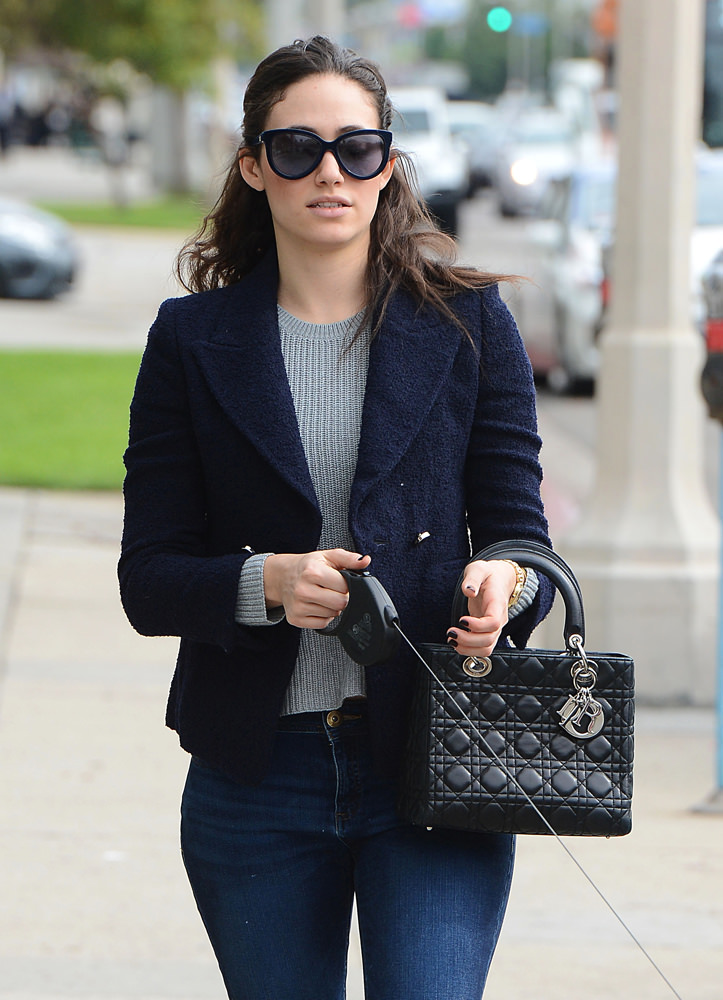 Celebs Chose Neutral Totes and Satchels for Thanksgiving Travel ...