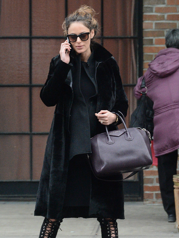 Nicole Trunfio leaves her hotel in New York