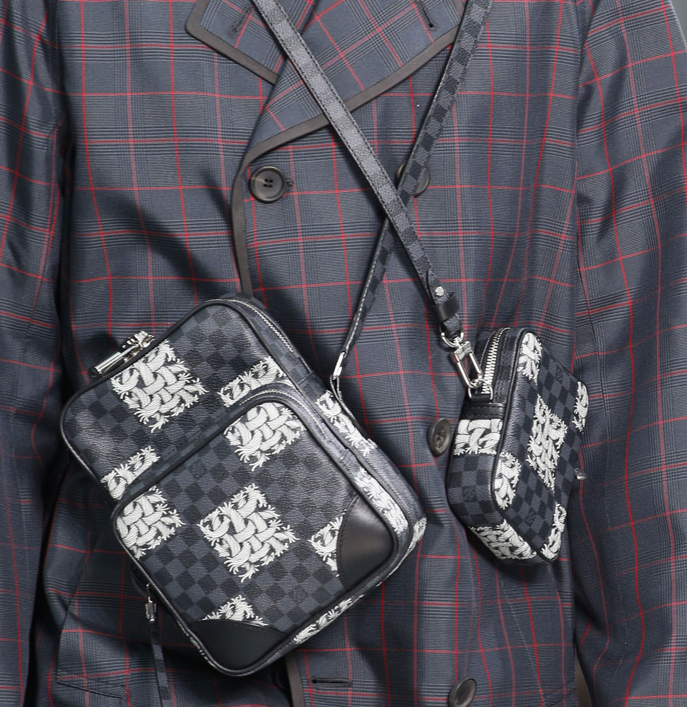 Louis-Vuitton-Fall-2015-Menswear-Bags-3