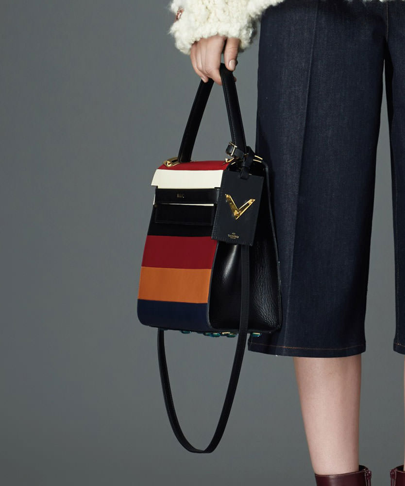 Valentino-Pre-Fall-2015-Bags-17