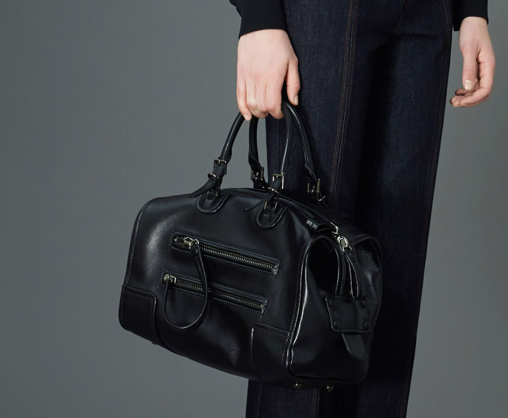 Valentino-Pre-Fall-2015-Bags-28