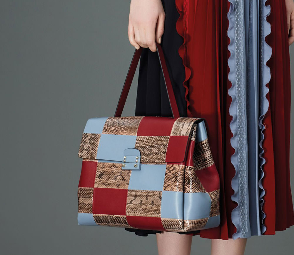 Valentino-Pre-Fall-2015-Bags-29