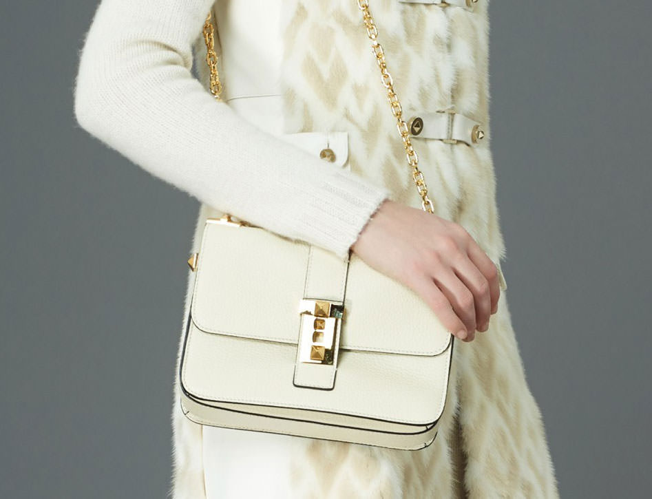 Valentino-Pre-Fall-2015-Bags-9