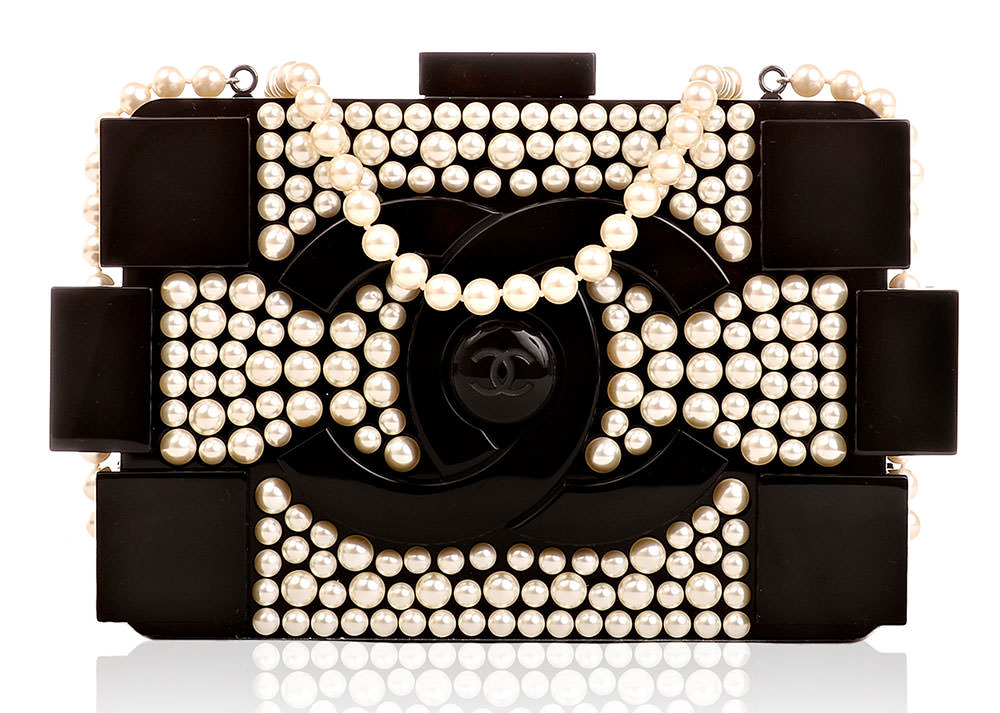 Chanel-Pearl-Boy-Brick-Clutch