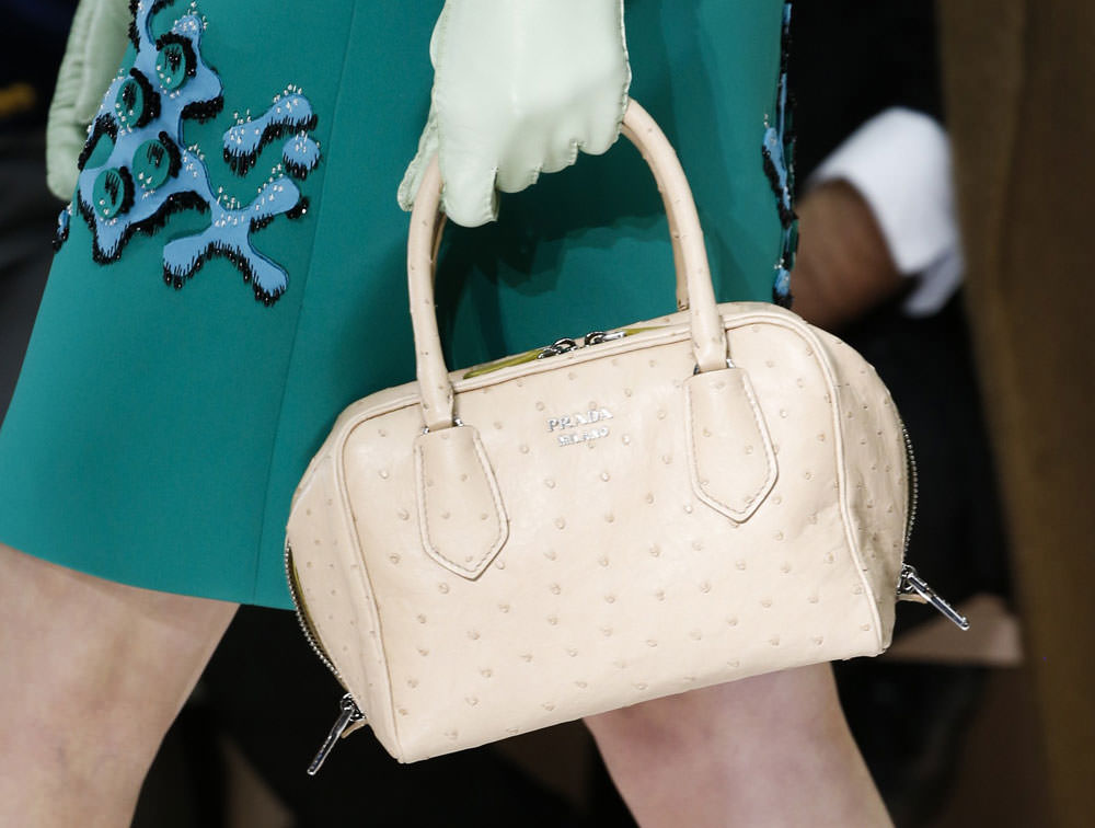 Prada-Fall-2015-Handbags-27