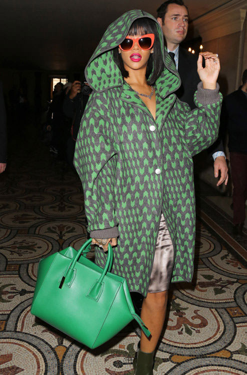 Rihanna-Stella-McCartney-Cavendish-Bag