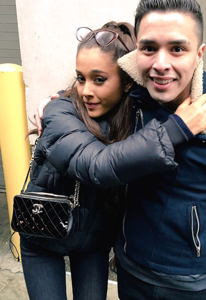 Ariana-Grande-Chanel-Camera-Bag