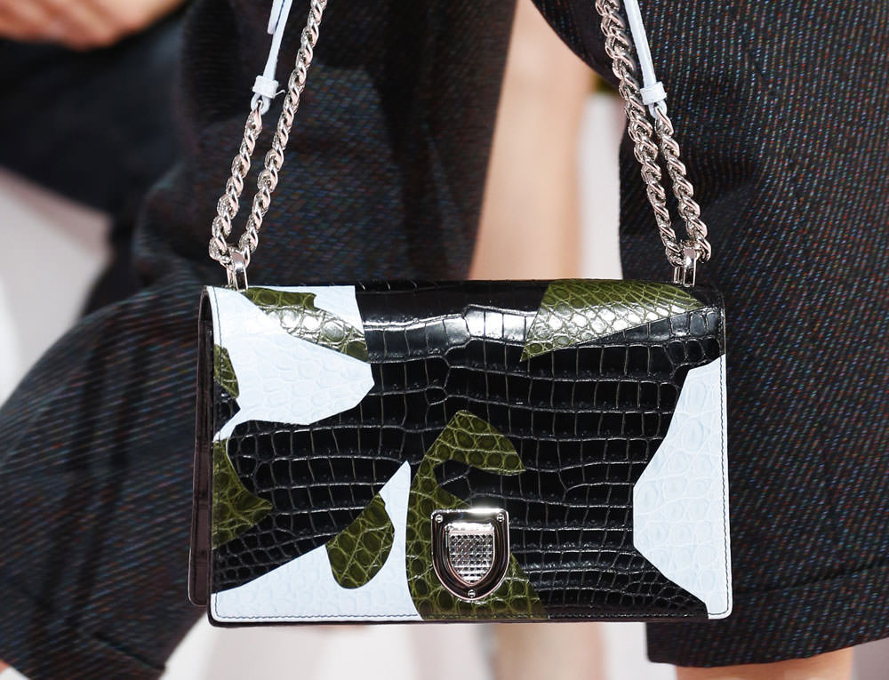 Christian-Dior-Fall-2015-Handbags-11