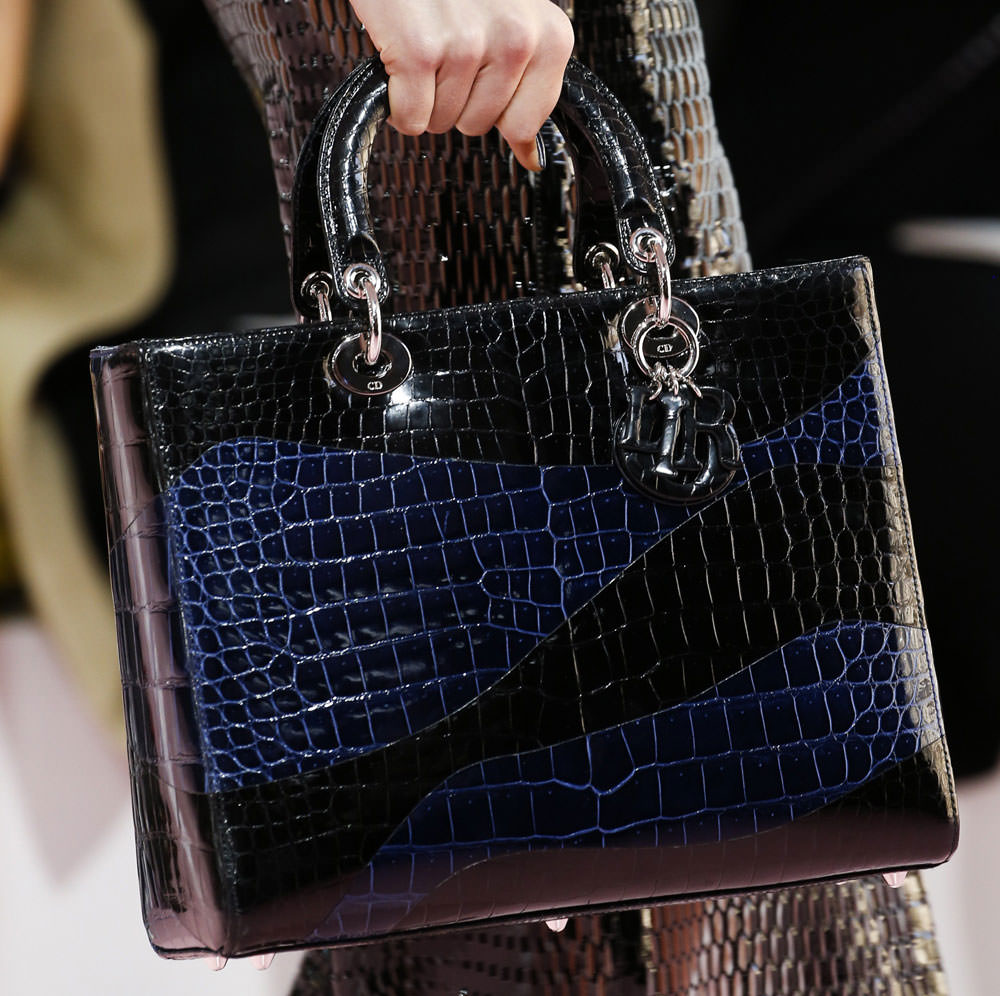 Christian-Dior-Fall-2015-Handbags-18