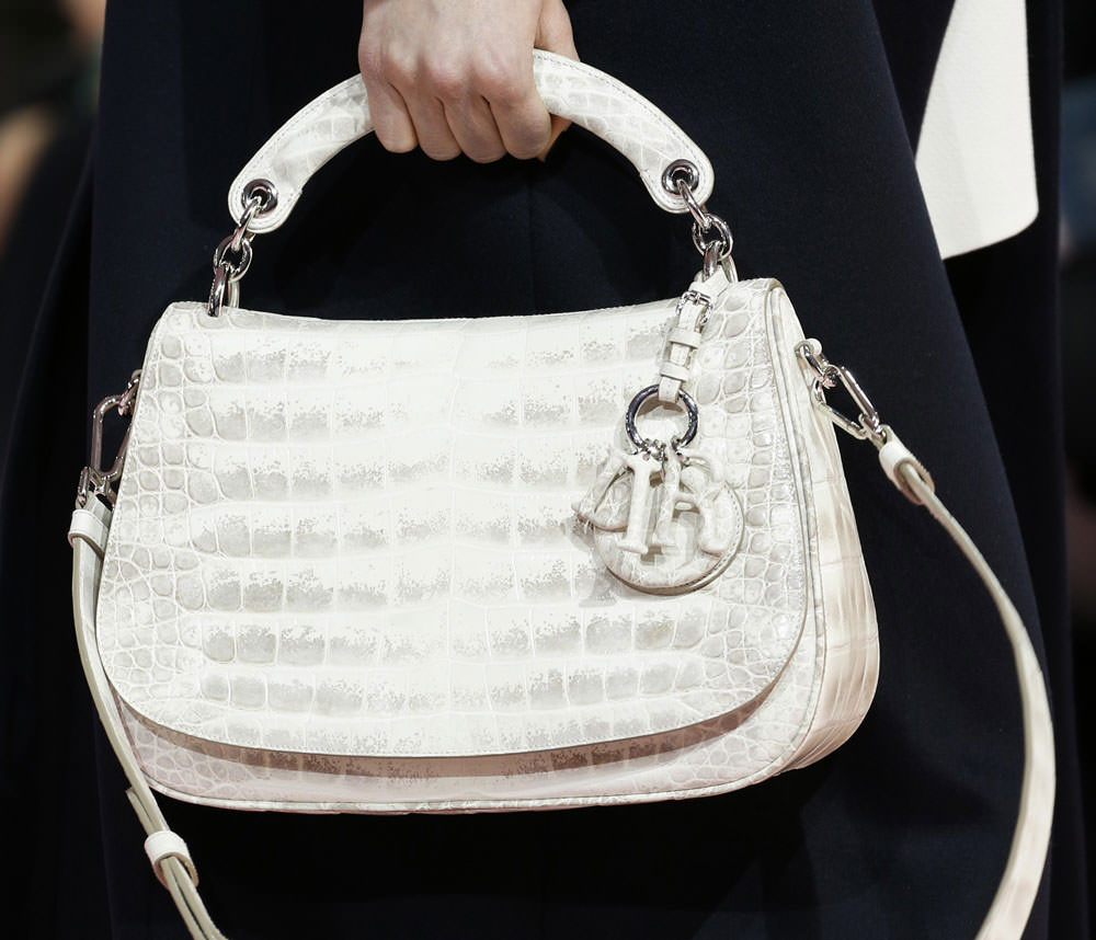 Christian-Dior-Fall-2015-Handbags-4