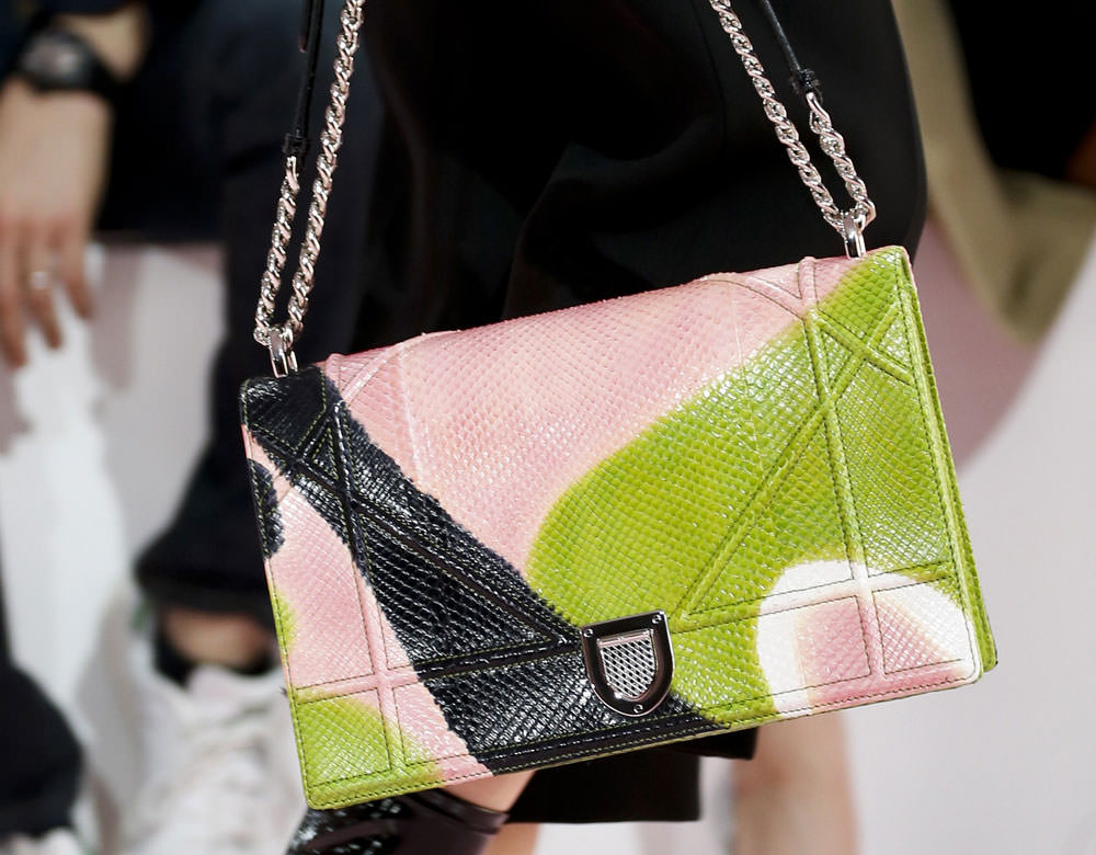 Christian-Dior-Fall-2015-Handbags-6