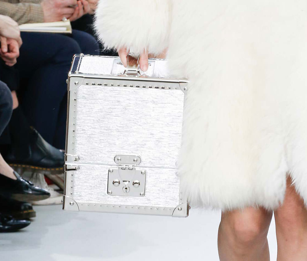 Louis-Vuitton-Fall-2015-Handbags-2