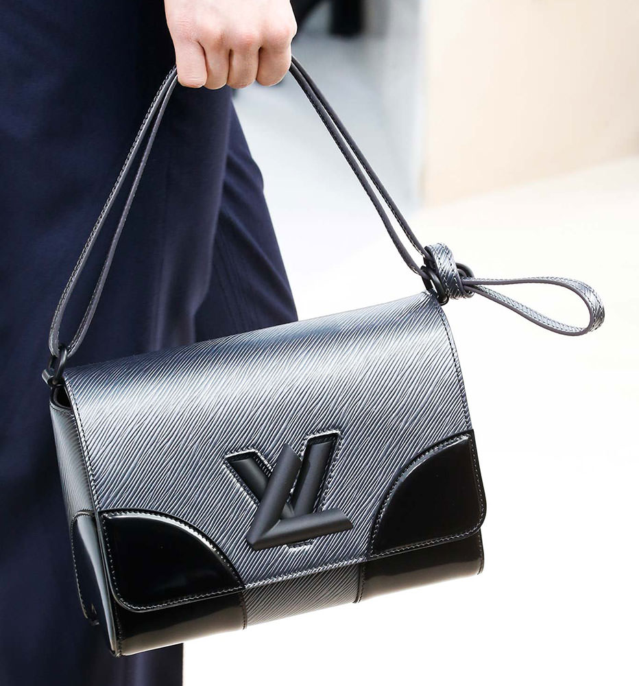Louis-Vuitton-Fall-2015-Handbags-7