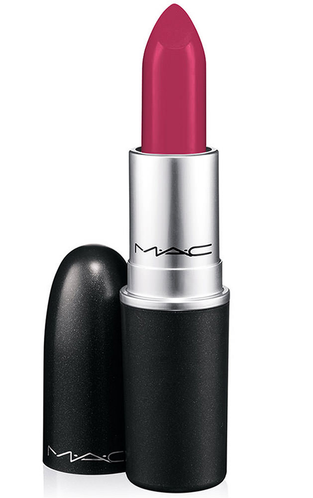 MAC-Retro-Matte-Lipstick-in-Flat-Out-Fabulouse