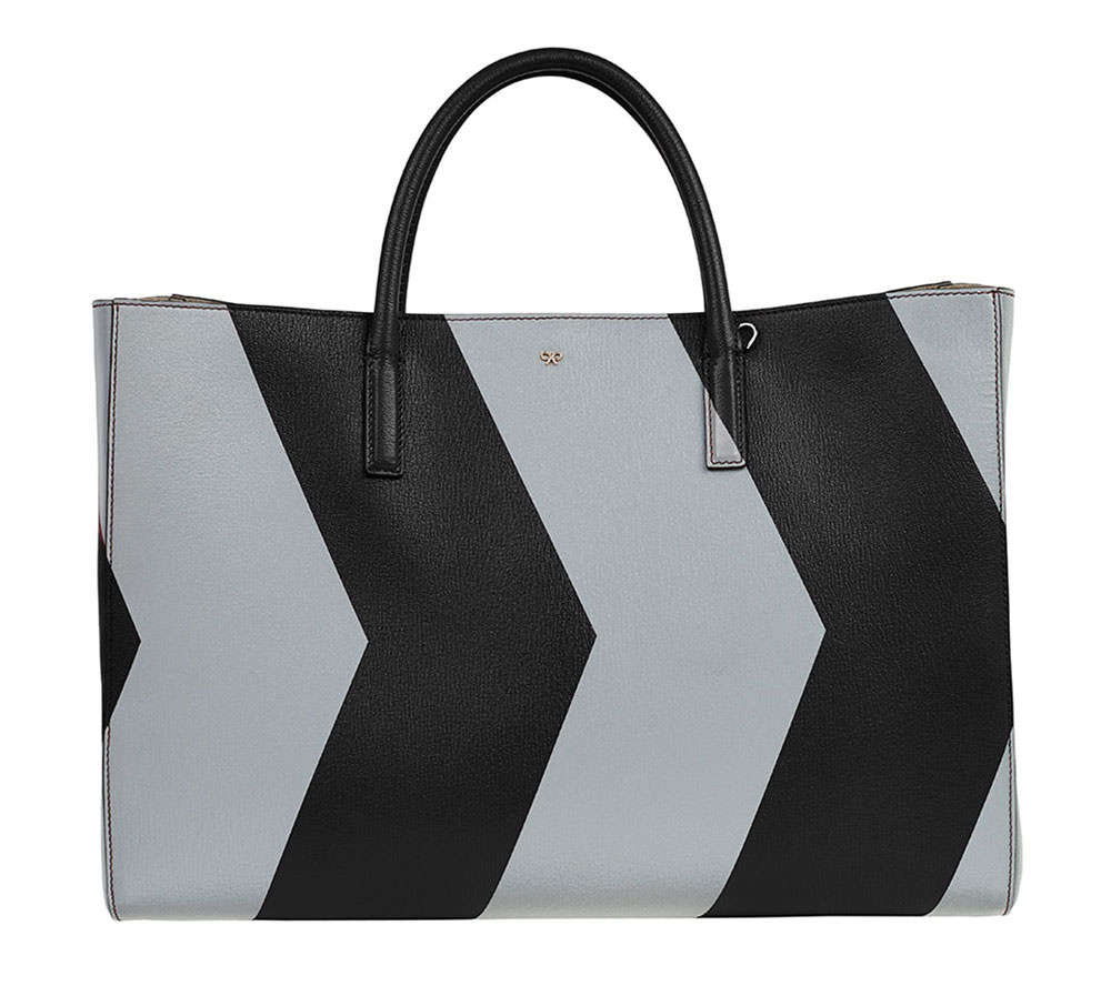 Anya-Hindmarch-Ebury-Maxi-Featherweight-Chevron-Tote