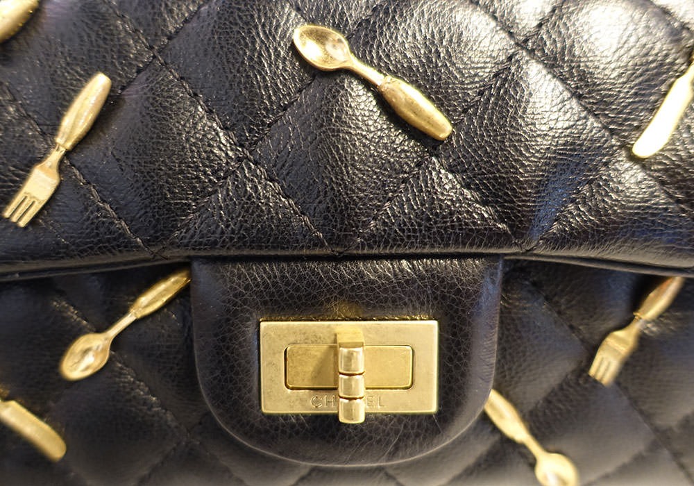 Chanel-Fall-2015-Handbags-17