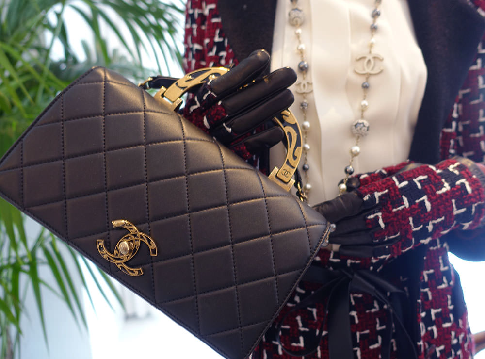 Chanel-Fall-2015-Handbags-20