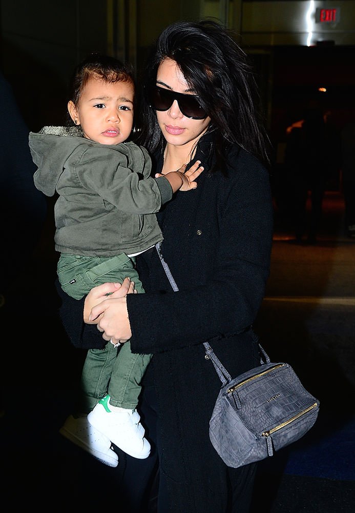 Kim-Kardashian-Givenchy-Mini-Pandora-Bag