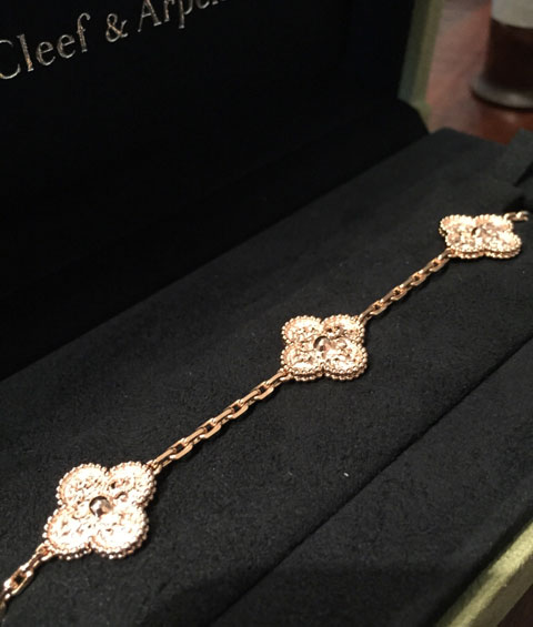 Van-Cleef-and-Arpels-Bracelet