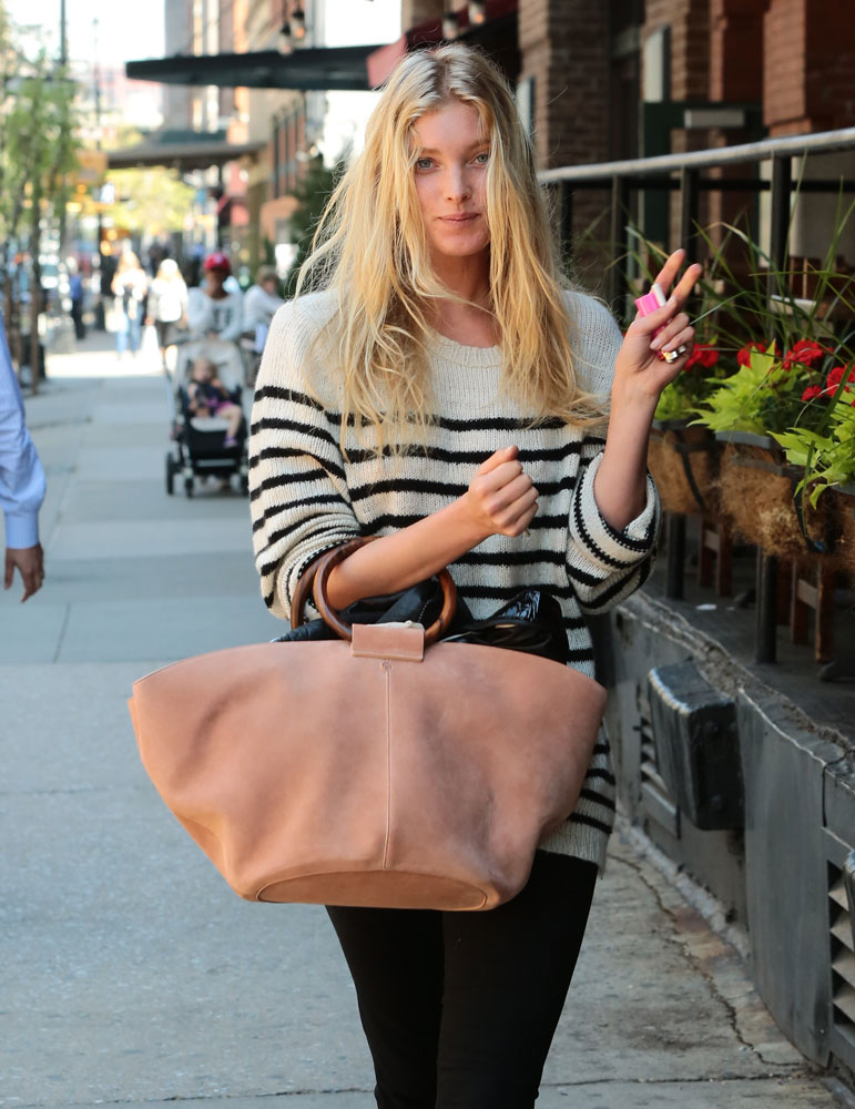 Elsa-Hosk-The-Row-Market-Tote