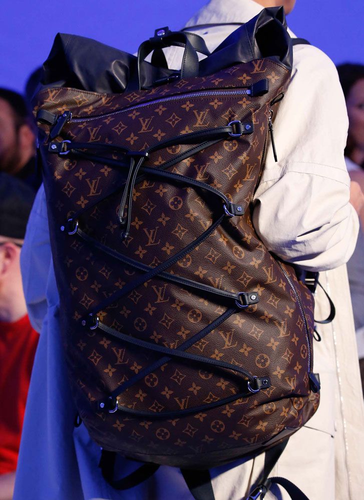 At Louis Vuitton&#39;s Spring 2016 Men&#39;s Show, the Bucket Bags Weren&#39;t Just for Women - PurseBlog