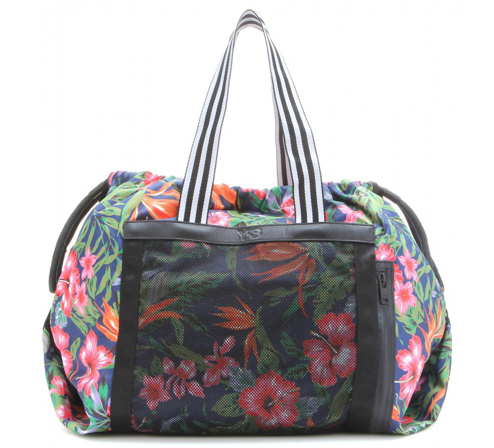 Y-3-Printed-Fabric-Beach-Tote