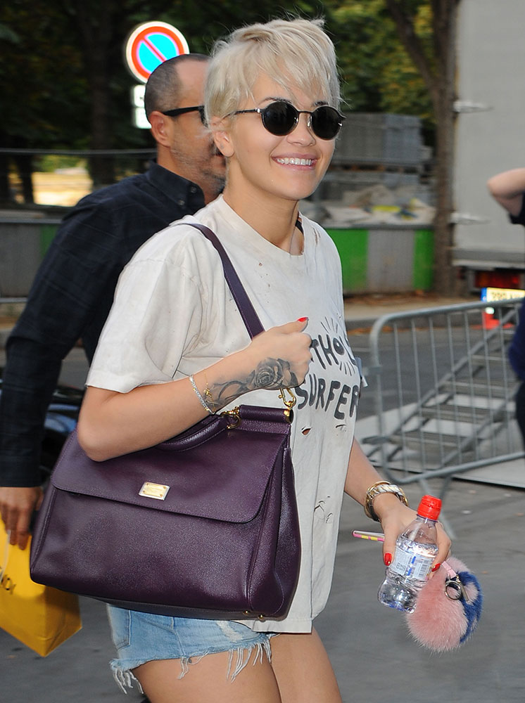 Rita-Ora-Dolce-and-Gabbana-Sicily-Bag