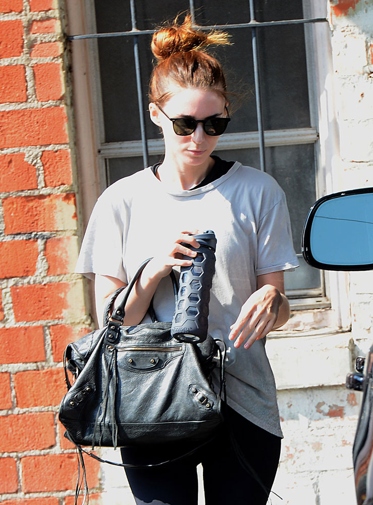 Rooney-Mara-Balenciaga-City-Bag