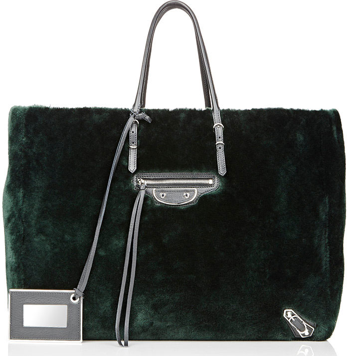Balenciaga-Shearling-Papier-A4-Tote