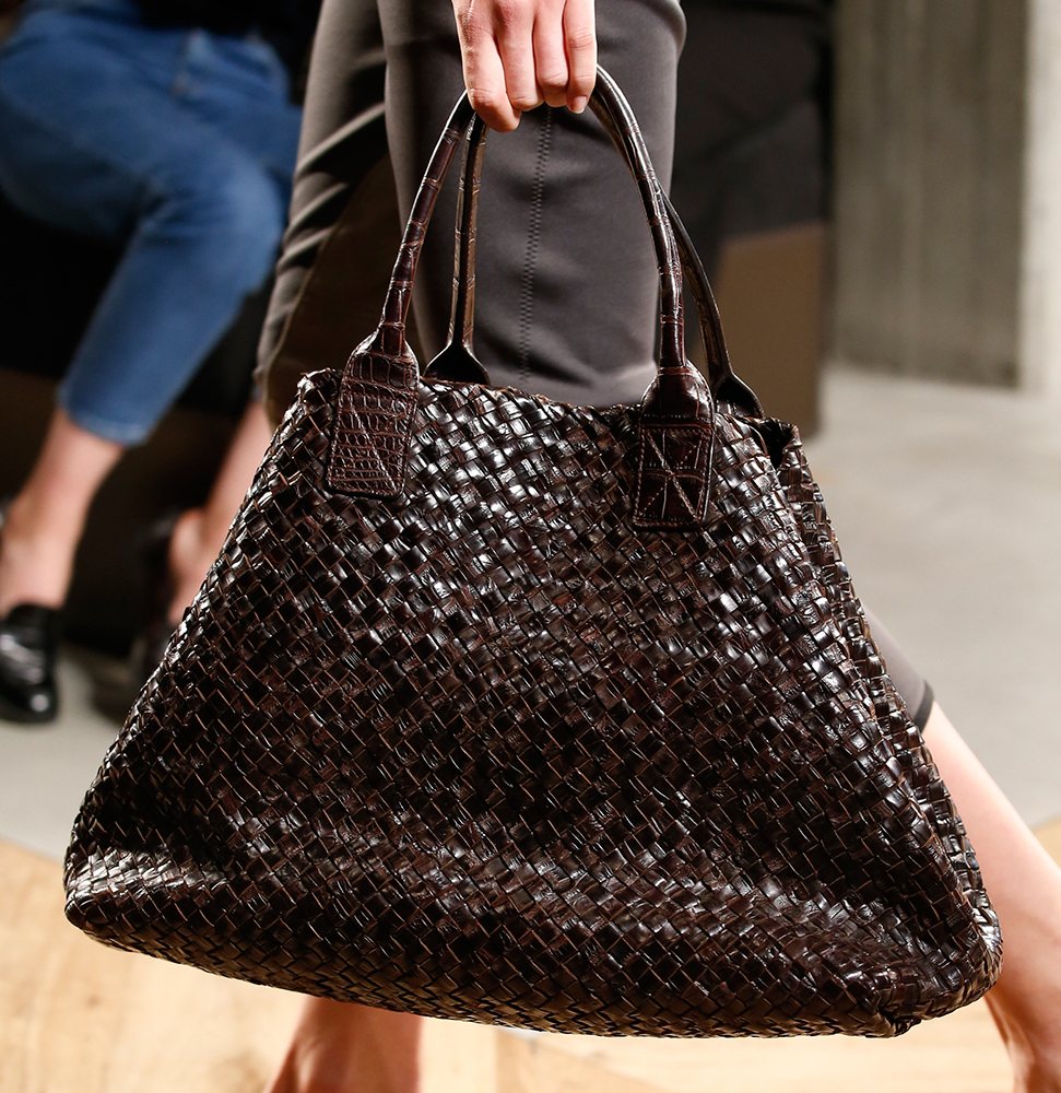 Bottega Stuck to What It Knows for Spring 2016 Bags PurseBlog