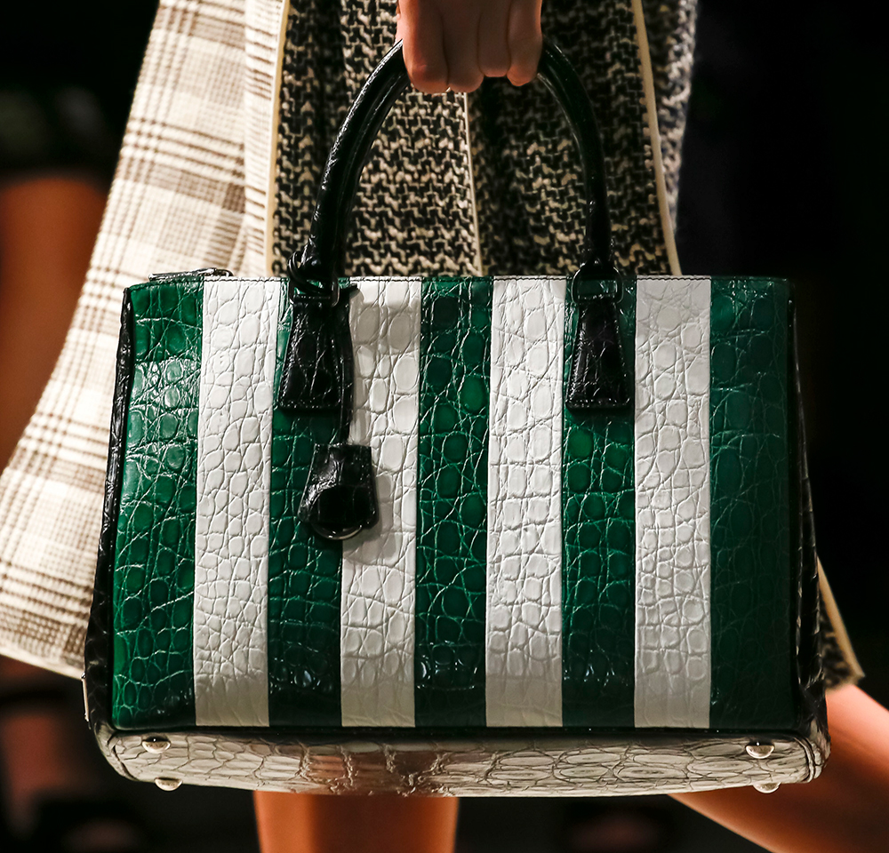 Prada-Spring-2016-Handbags-5