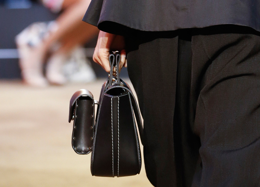 Céline Keeps Things (Mostly) Weird for Its Spring 2016 Runway Bags 21 Celine-Spring-2016-Bags-21