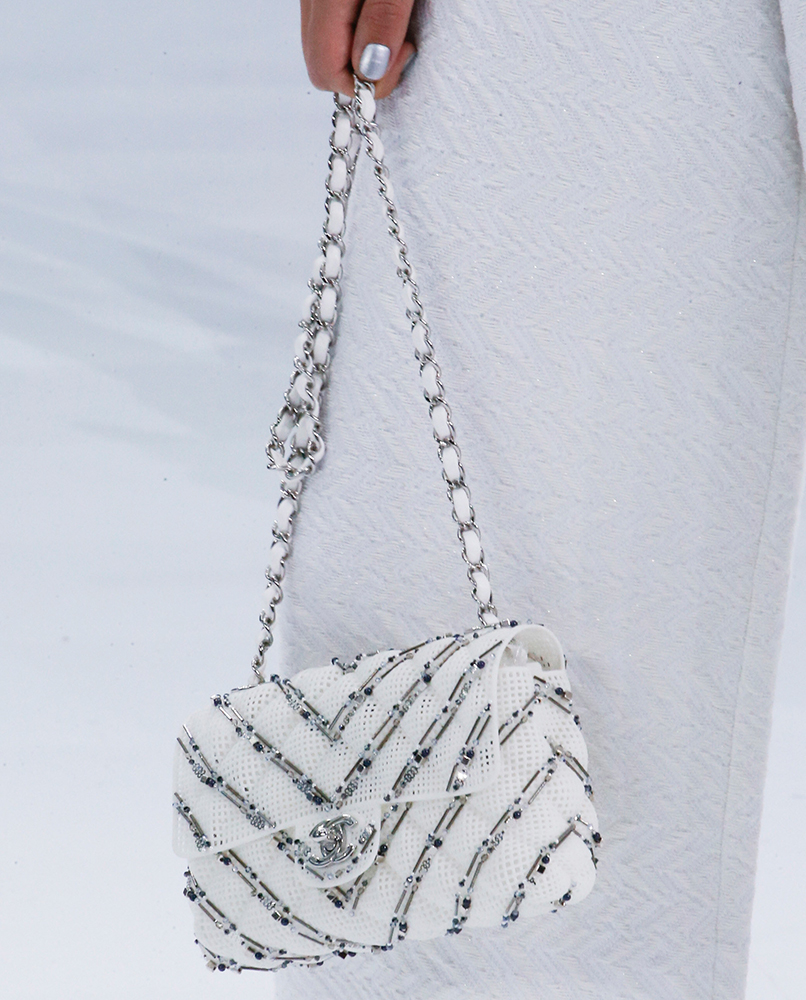 Chanel-Spring-2016-Bags-26