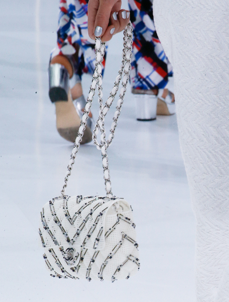 Chanel-Spring-2016-Bags-33