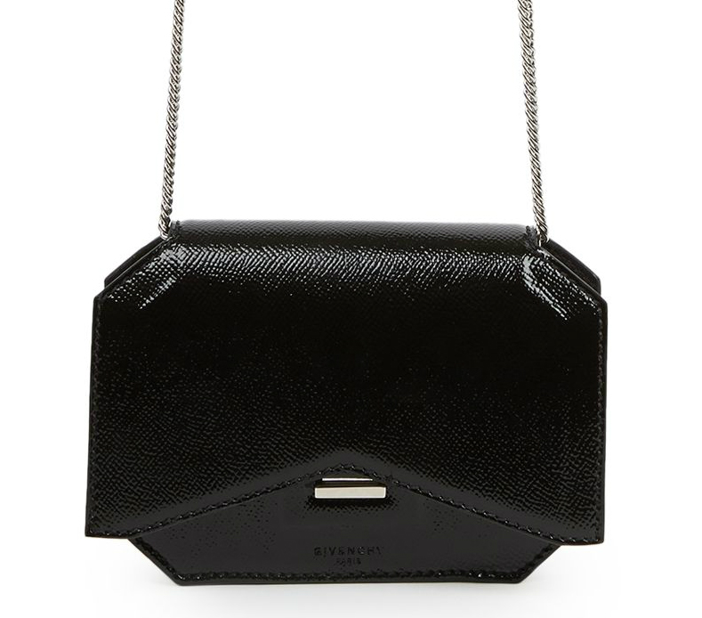 Givenchy-New-Line-Bow-Cut-Wallet-on-Chain-Bag