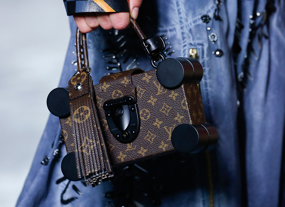 Louis-Vuitton-Spring-2016-Bags-29