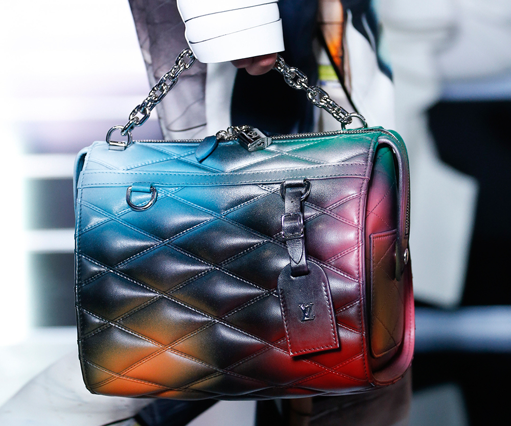 Louis-Vuitton-Spring-2016-Bags-31