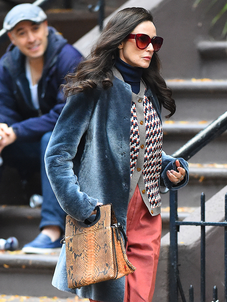 Demi-Moore-Christian-Louboutin-Passage-Python-Bag