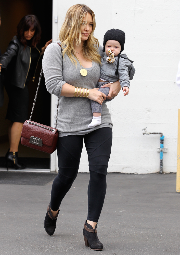 Hilary-Duff-Chanel-Flap-Bags-35