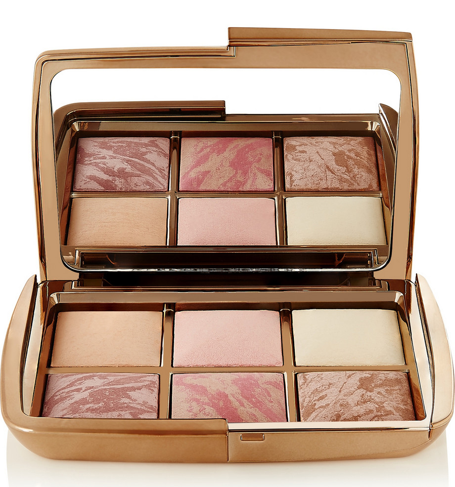 Hourglass-Ambient-Lighting-Edit