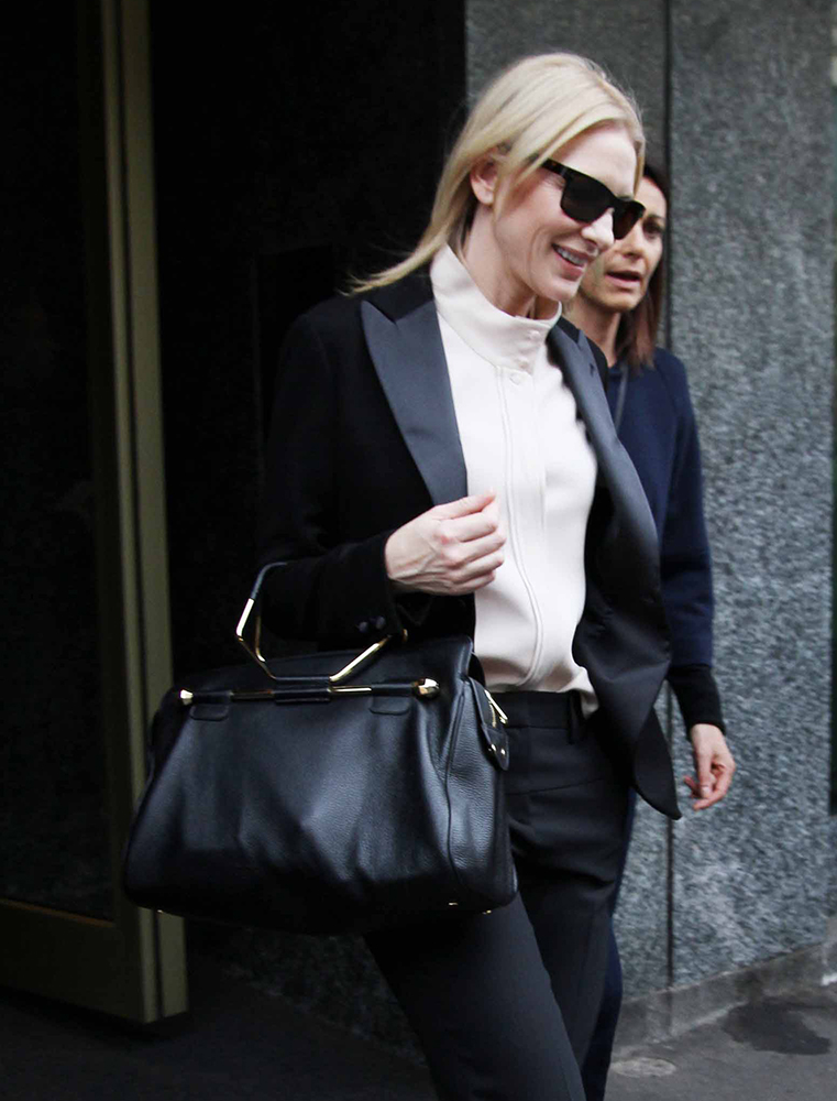 Cate-Blanchett-Viktor-and-Rolf-Bombette-Bag