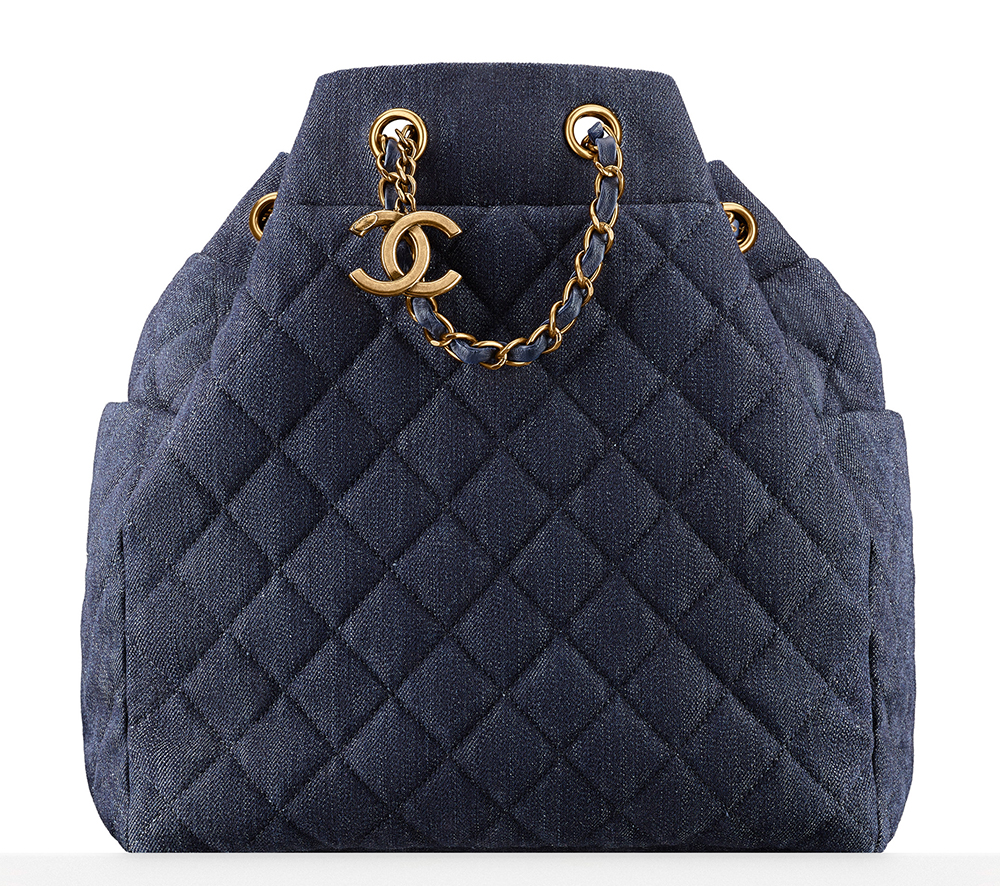 Chanel CC Chain Drawstring Bucket Bag Chevron Sheepskin Small at 1stDibs