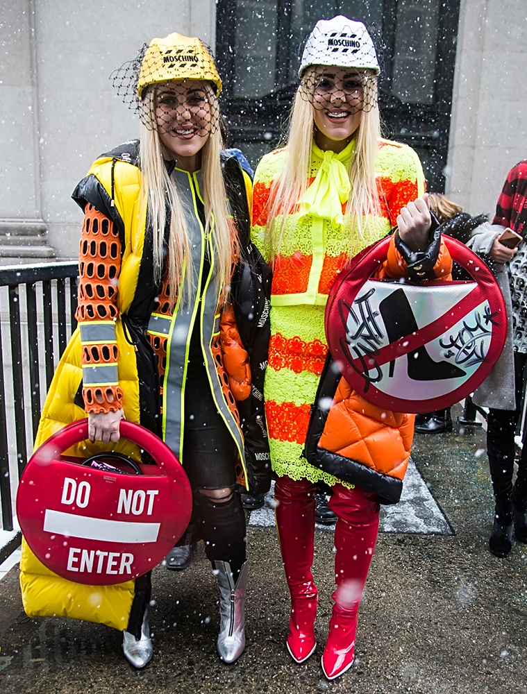 moschino do not enter