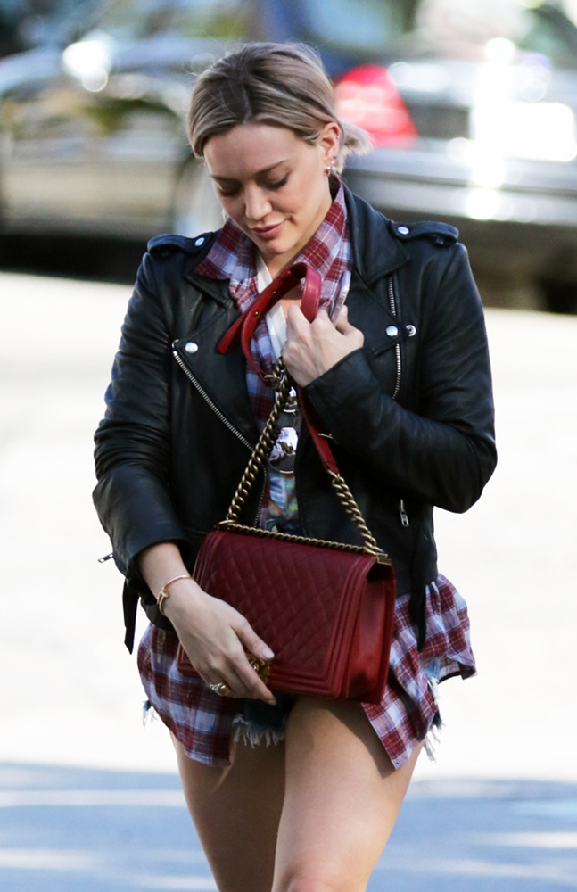 Hilary-Duff-Chanel-Boy-Bag