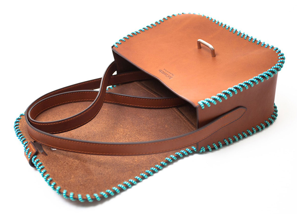 LaContrie-Rohan-Crossbody-Inside