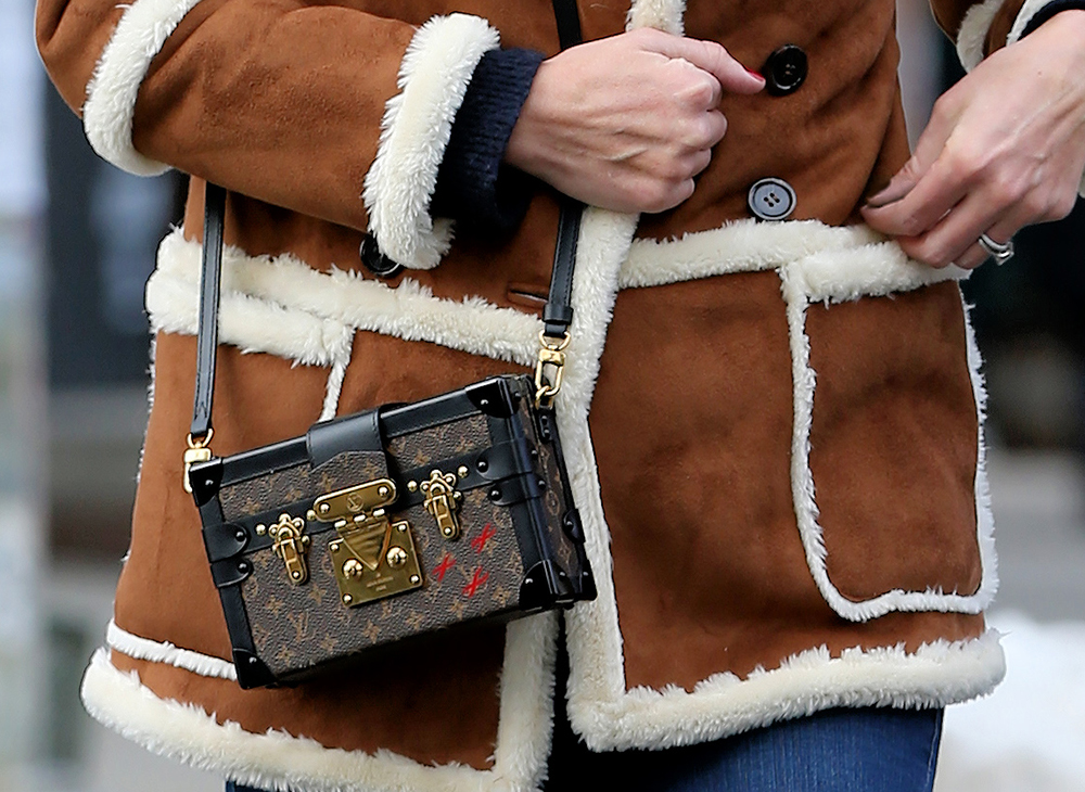 The 10 Most Important Things to Know When Re-Selling Your Designer Bags Online - PurseBlog